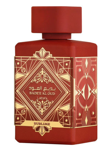 Frasco do perfume Bade'e Al Oud Sublime Lattafa 100ml EDP, família amadeirado.