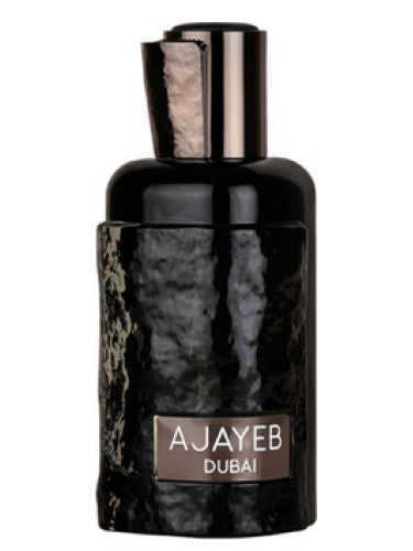 Frasco do perfume Ajayeb Dubai Lattafa EDP 100ml, família amadeirado e âmbar.